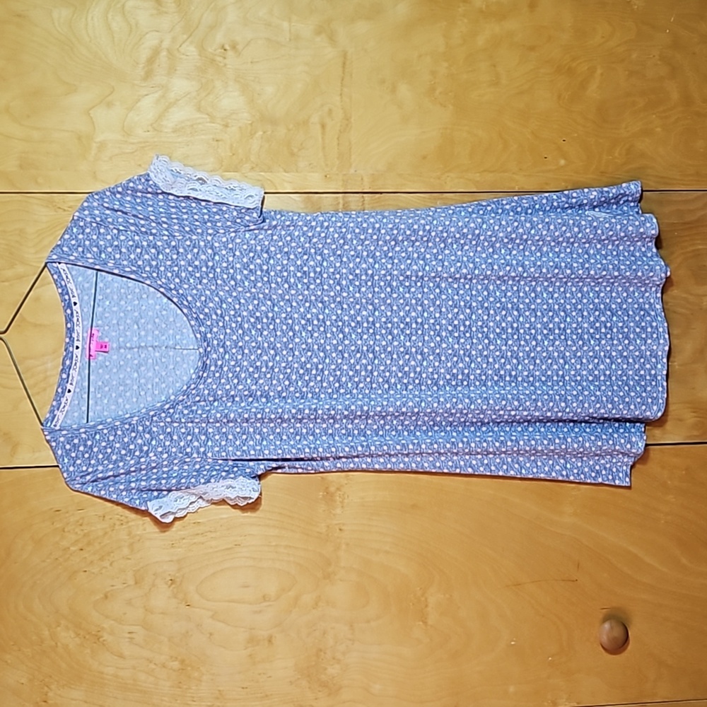 Betsey Johnson Soft Nighty Nightgown Short Sleeve Size M